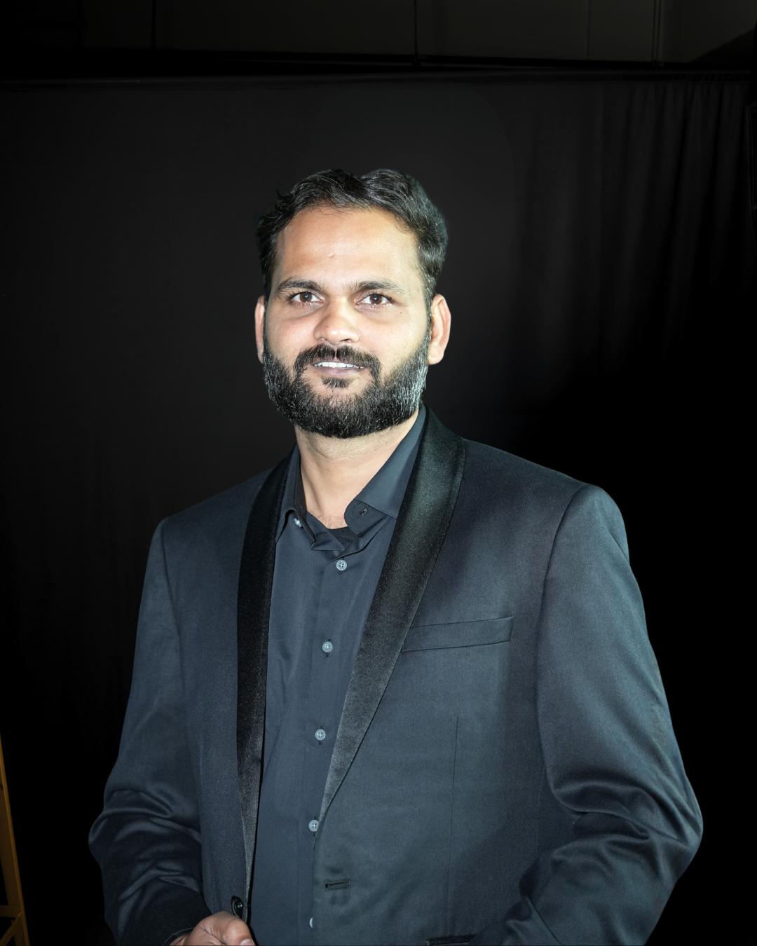 Anurag Giri